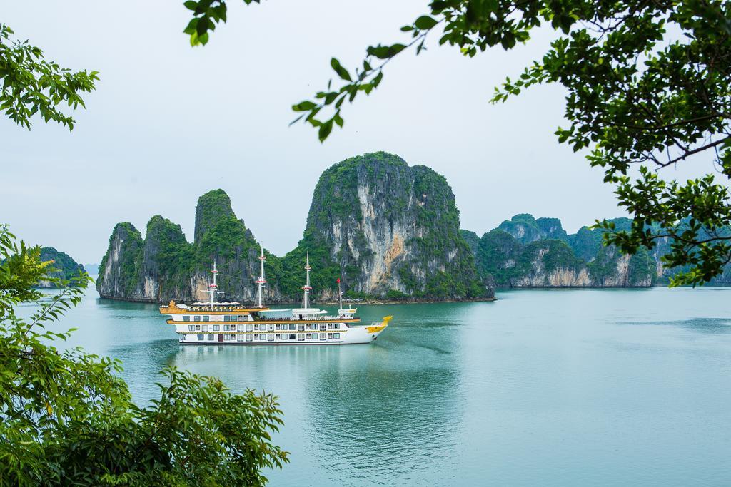 Dragon Legend Cruise Hotel Ha Long Exterior photo