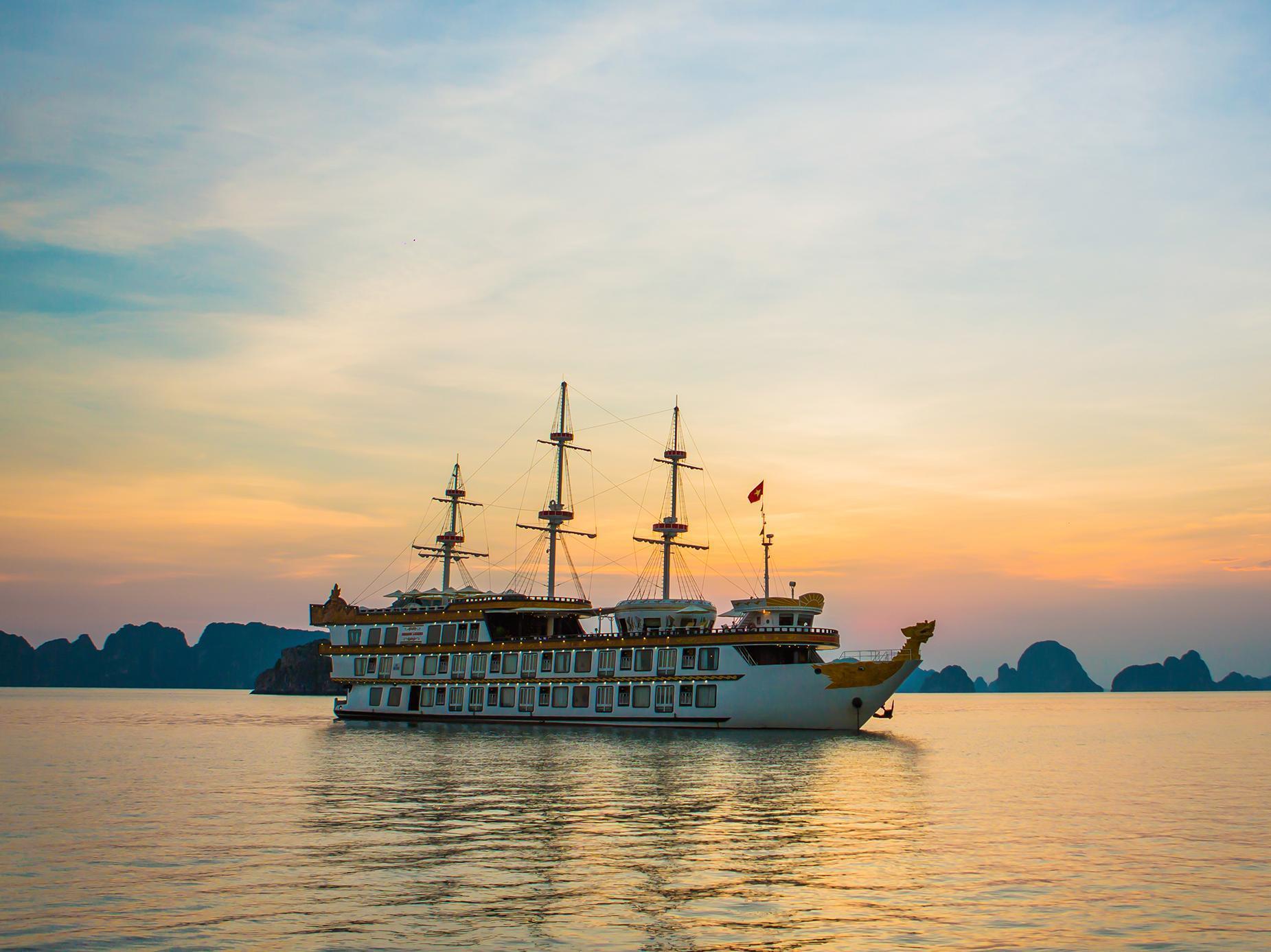 Dragon Legend Cruise Hotel Ha Long Exterior photo