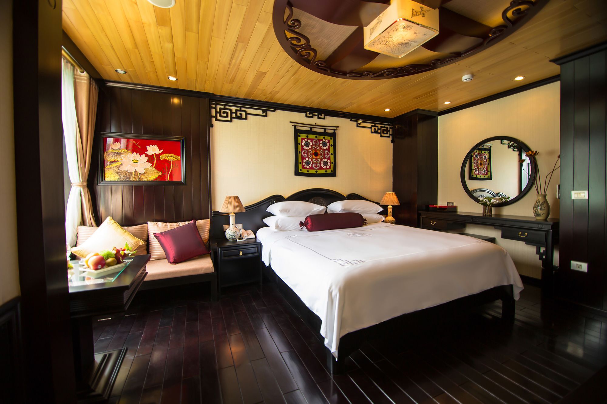 Dragon Legend Cruise Hotel Ha Long Exterior photo